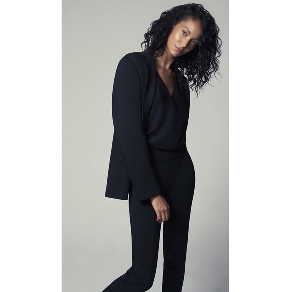 NWOT B NEW YORK Recycled Minimalist Leggings in Black - Picture 3 of 6